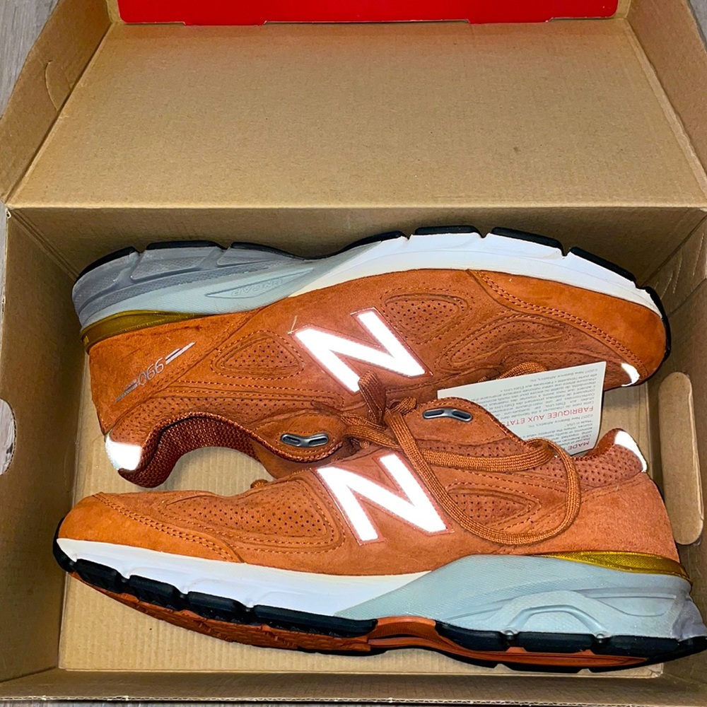 Gently used NB 990v4 burnt orange men’s size 12 brand new